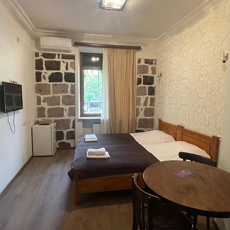 Studio Boutique Hotel At Cascade Yerevan Exterior photo