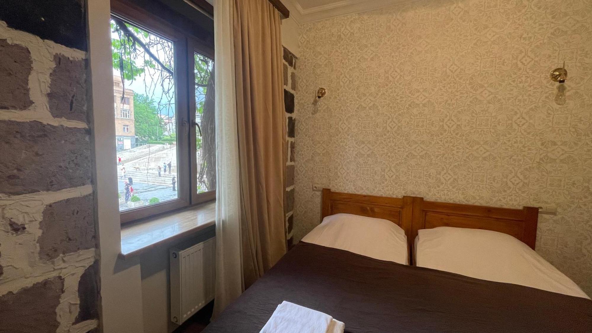 Studio Boutique Hotel At Cascade Yerevan Exterior photo